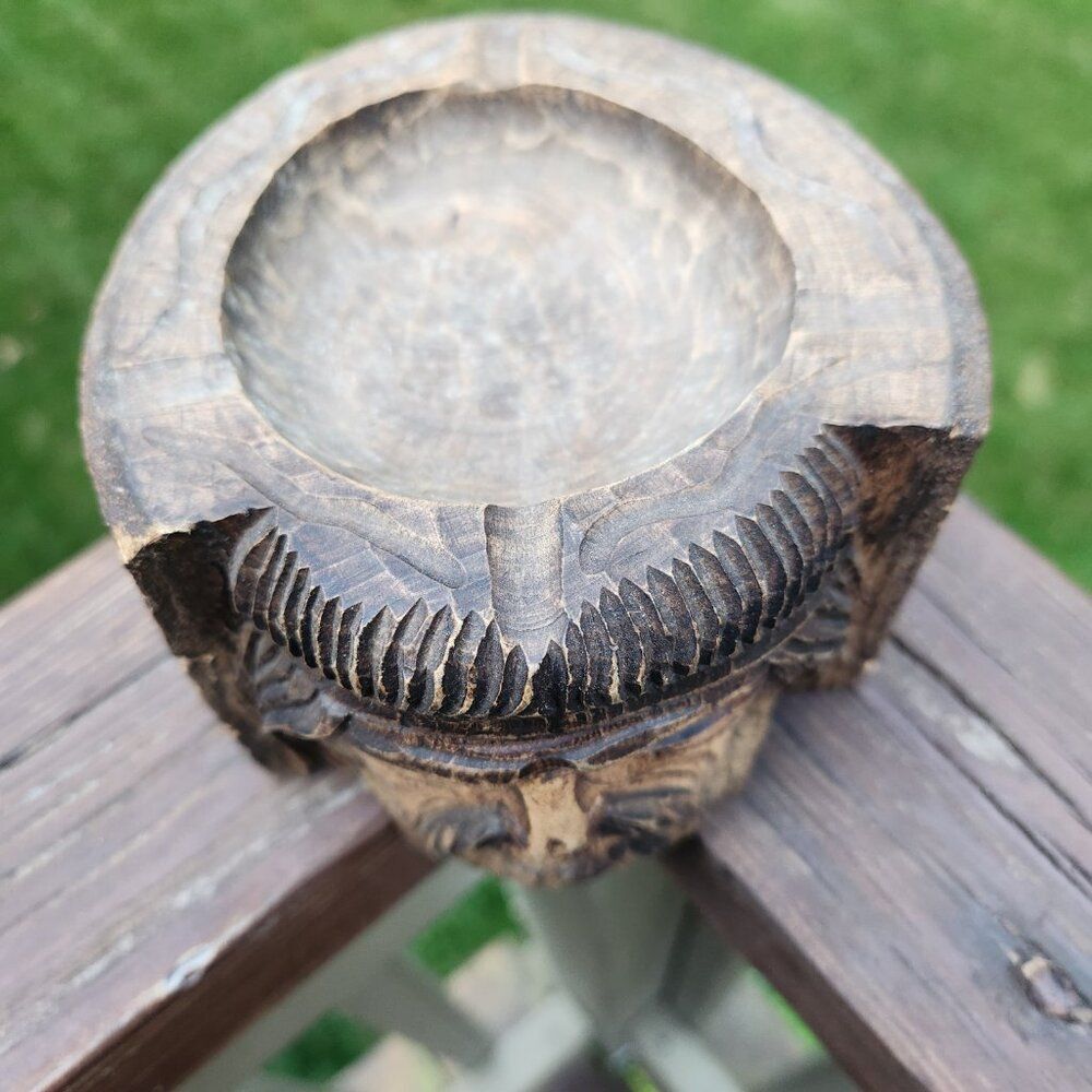 Carved Wood Native American Indian Man Smoking Ashtray Folk Art 3" Tall Vintage - Picture 6 of 8